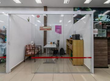 Comercial · 7m² · Loja em galeria na Rua Teodoro Sampaio, N. 2387 - Loja 40 • 7 m²