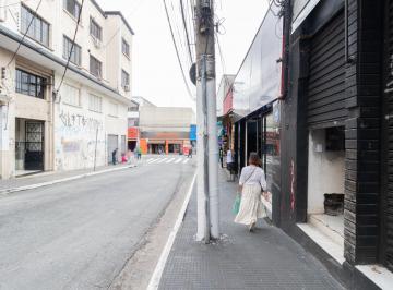 Comercial · 150m² · Loja na Rua Padre Antônio Benedito, N. 54 • 150 m²