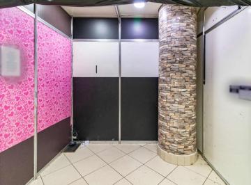Comercial · 5m² · Loja em galeria na Rua Vinte e Cinco de Março, 821 - Box 38 • 5 m²