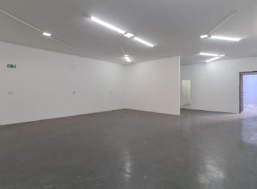Comercial · 250m² · 4 Vagas · Loja na Avenida Imirim, N. 1377 • 250 m²