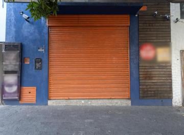 Comercial · 102m² · 1 Vaga · Loja na Rua Cesário Alvim, N. 136 • 102 m²
