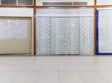 Comercial · 41m² · Loja em galeria na Rua Verbo Divino, N. 986 - loja 16 • 41 m²