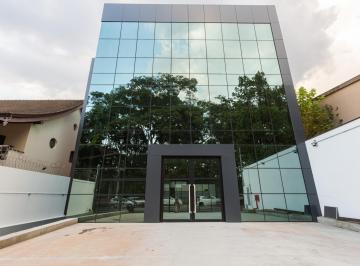 Comercial · 1103m² · 5 Vagas · Prédio comercial na Avenida Morumbi, N. 4682 • 1103 m²