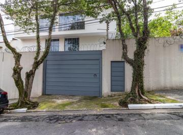 Comercial · 672m² · 18 Vagas · Casa comercial na Rua Carlos Venture, N. 102 • 672 m²