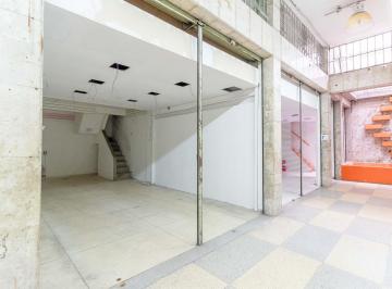 Comercial · 41m² · Loja em galeria na Rua Comendador Abdo Schahin, N. 62 - Loja 9 • 41 m²