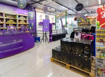 Comercial · 200m² · Loja na Rua Barão de Duprat, N. 253 • 200 m²