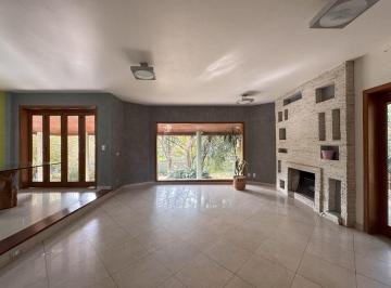 Casa · 300m² · 3 Quartos · 2 Vagas · Casa em São Paulo II, Cotia/SP de 300m² 3 quartos à venda por R$ 1.800.000,00 ou para locação R$ 8.6