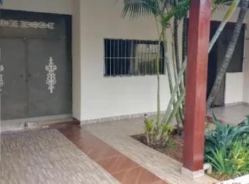 Casa · 167m² · 3 Quartos · 5 Vagas · Sobrado de 3 quartos em Condomínio Villa Bella 2 em Aparecida de Goiânia