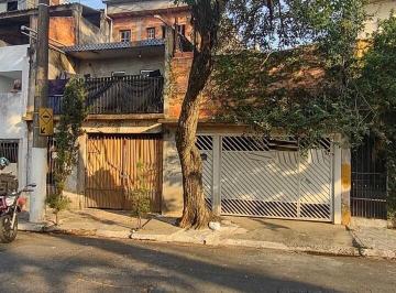 Casa · 240m² · 3 Quartos · 3 Vagas · 2 Sobrados à Venda no Jardim Mitsutani - Terreno de 250m²