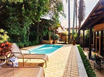 Foto 01 · Deslumbrante casa à venda em São Paulo-SP, no Jardim Guedala: 3 quartos, 3 suítes, 4 salas, 5 banhei