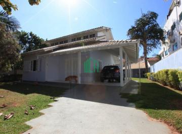 Casa · 540m² · 3 Quartos · 2 Vagas · Casa à venda no bairro Ingleses do Rio Vermelho - Florianópolis/SC