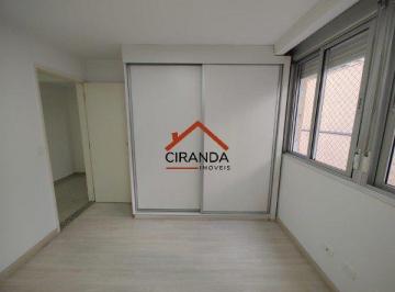 9023_iwW17_902368bf2df4b2e55.jpg · Apartamento com armários e cozinha completa, próximo ao metro Oscar Freire.