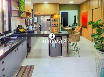 Casa · 180m² · 3 Quartos · 4 Vagas · Casa a venda, Condomínio Estância dos Ipês.