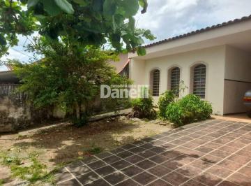 Casa · 220m² · 4 Quartos · 6 Vagas · Casa à venda, 4 quartos, 2 suítes, 6 vagas, Chácara do Visconde - Taubaté/SP