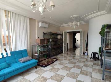 Casa · 327m² · 3 Quartos · 2 Vagas · Casa à venda no Iate Cube de Americana com 3 quartos (1 suíte) e 2 vagas de garagem 