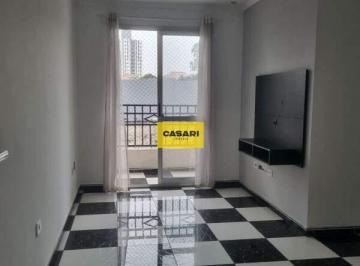 Apartamento · 54m² · 2 Quartos · 1 Vaga · Apartamento à venda em Santo André – 54m², 2 dormitórios (1 suíte), varanda e 1 vaga