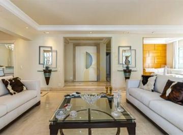 Apartamento · 331m² · 4 Quartos · 5 Vagas · Apartamento alto padrão á venda de 331m², com 4 suítes e 5 vagas na Vila Nova Conceição