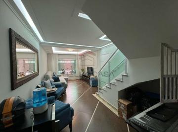 Casa · 175m² · 3 Quartos · 4 Vagas · Sobrado a venda com 3 quartos, 3 suites, quintal na mooca