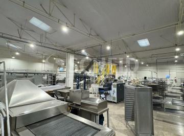 Comercial · 1870m² · 8 Vagas · EXCELENTE GALPÃO ZONA INDUSTRIAL, ÓTIMA LOCAÇÃO COM FÁCIL ACESSO AS MARGINAIS