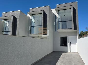 Casa · 150m² · 3 Quartos · 2 Vagas · Sobrado de Alto Padrão no Bairro Vila Nova em Blumenau