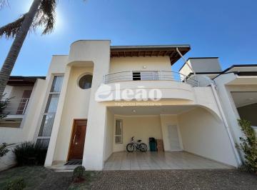 Casa · 238m² · 3 Quartos · 4 Vagas · Vivenda das Cerejeiras - Casa à Venda no Condomínio Vivenda das Cerejeiras em Valinhos/SP