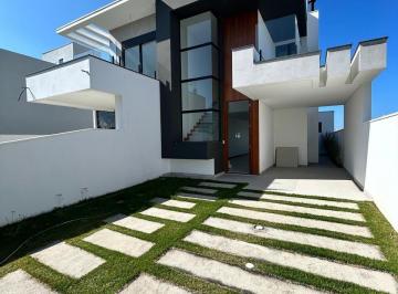 Casa · 161m² · 3 Quartos · 2 Vagas · Casa 3 suítes a 800 m da praia no Campeche