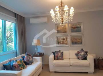 Apartamento · 89m² · 2 Quartos · 1 Vaga · Maravilhoso apartamento quadríssíma da praia