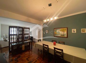 Apartamento · 170m² · 3 Quartos · 1 Vaga · Maravilhoso 3 quartos com suíte e closet em copacabana!!!