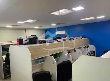 Comercial · 136m² · Espaçosa Sala Comercial no Coração de Copacabana!!!