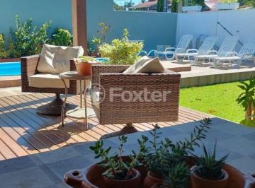 43b15010 · Casa, 3 dormitórios, 150 m², em Daniela