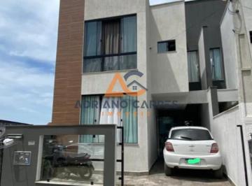 Foto 01 · Sobrado 3 quartos sendo 1 suíte com closet em Penha/SC - Adriano Carpes Imóveis vende