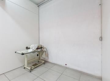 Comercial · 6m² · 1 Quarto · Loja em galeria na Rua General Carneiro, N. 235 - Térreo • 6 m²