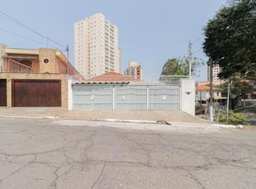 Comercial · 150m² · 7 Quartos · 3 Vagas · Casa comercial na Rua Camberra, N. 352 • 150 m²