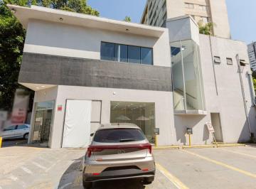 Comercial · 305m² · 10 Vagas · Loja em posto na Avenida dos Bandeirantes, N. 1365 • 305 m²