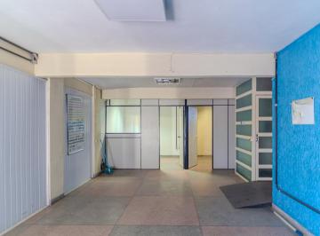Comercial · 370m² · Prédio comercial na Rua Doutor Oscar Cunha Correia, N. 112 • 370 m²