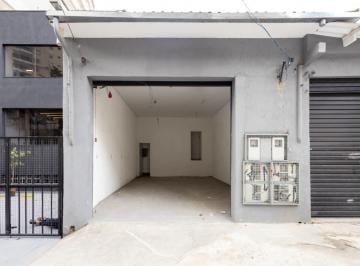 Comercial · 40m² · 1 Quarto · Loja na Rua Silva Bueno, 629 • 40 m²