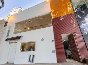Comercial · 180m² · Loja na Rua Harmonia, N. 857 • 180 m²