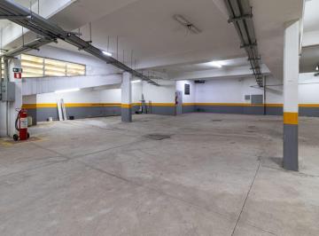 Comercial · 993m² · 20 Vagas · Prédio comercial na Avenida Engenheiro Armando de Arruda Pereira, N. 285 • 993 m²