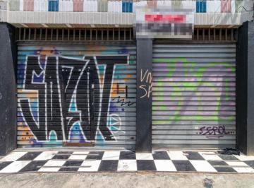 Comercial · 233m² · 2 Vagas · Casa comercial na Rua Humberto I, N. 480 • 233 m²
