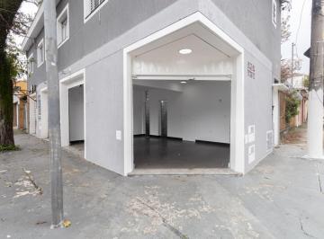 Comercial · 28m² · 3 Vagas · Loja na Rua Águas Virtuosas, N. 182 - Loja 3 e 4 • 28 m²