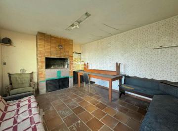 dc00fbe2 · Casa, 4 dormitórios, 239.74 m², em Nossa Senhora das Graças