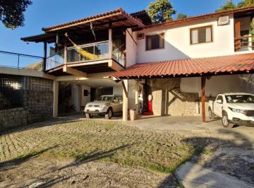 Casa de 3 quartos, Rio de Janeiro · Linda Casa Estilo Rústico, Condomínio Fechado, Com Galpão Em Anexo.