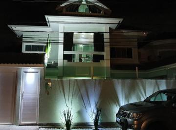 Casa · 266m² · 5 Quartos · 1 Vaga · Casa à venda, em Vargem Pequena (energia foto voltaica, sist alarme e câmeras)