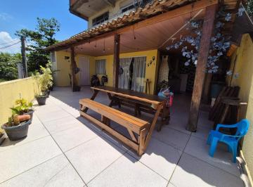 Apartamento de 2 quartos, Rio de Janeiro · Apartamento com uma vista privilegiada, rodeado de árvores.