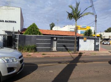 Casa · 190m² · 3 Quartos · 3 Vagas · Casa para alugar em Londrina, Antares, com 3 quartos, com 190 m²