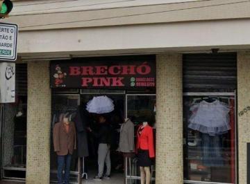 Comercial · 94m² · 1 Quarto · Loja na João Pessoa, de frente para a rua, próximo a Redenção, Porto Alegre.