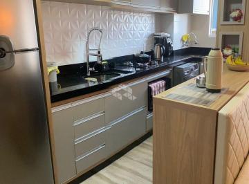 Apartamento · 68m² · 2 Quartos · 1 Vaga · Apartamento com 2 quartos a 150m da praia em Piçarras