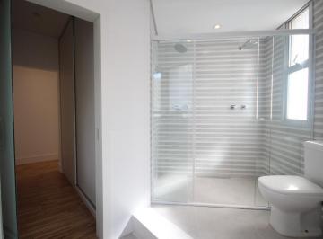 IMG_20260629_061432_000.jpeg · Atraente apartamento para venda e locação em Vila Uberabinha com 3 quartos, sendo 3 suítes, 244m² - 