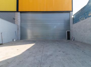 Comercial · 490m² · Galpão na Rua Francisco Rebelo, N. 640 • 490 m²