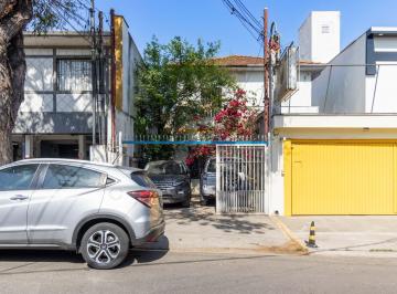 Comercial · 177m² · 2 Vagas · Casa comercial na Avenida dos Imarés, N. 788 • 177 m²